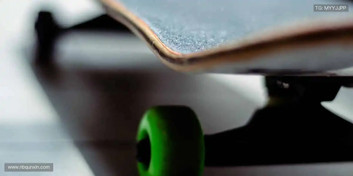 球星同款，限量周边，打造你的专属风格！👟🏆